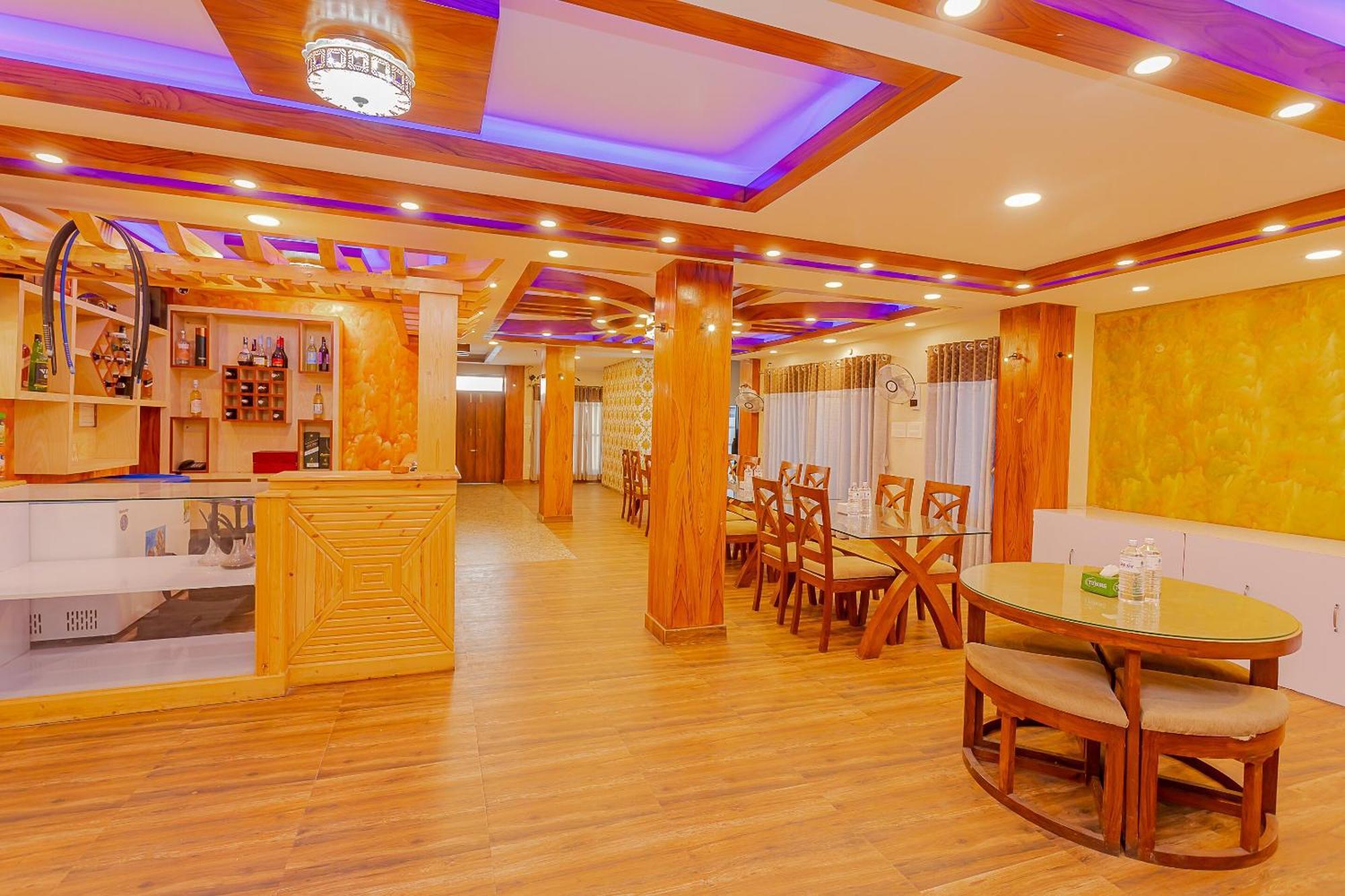 Oyo 799 Hotel Tik Tok Pvt Ltd. Kathmandu Exterior foto