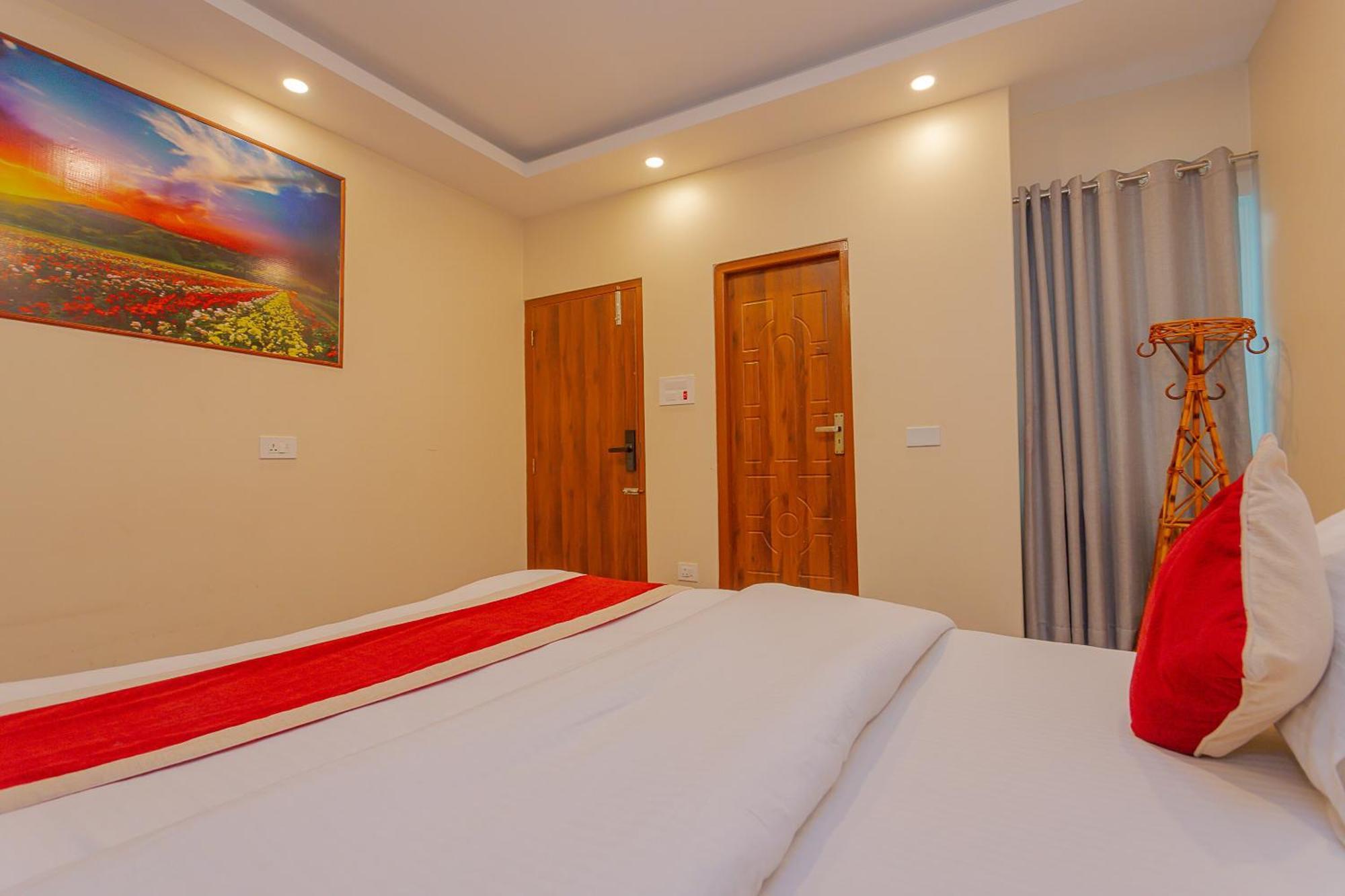 Oyo 799 Hotel Tik Tok Pvt Ltd. Kathmandu Exterior foto